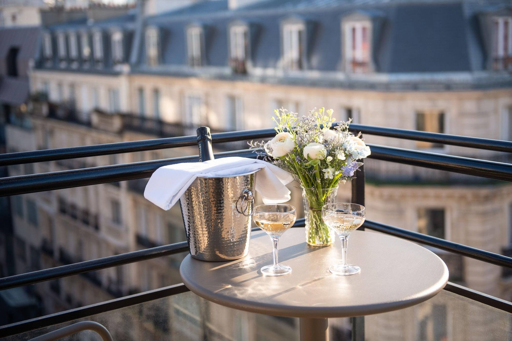 Hotel Yllen Eiffel Paryż Zewnętrze zdjęcie